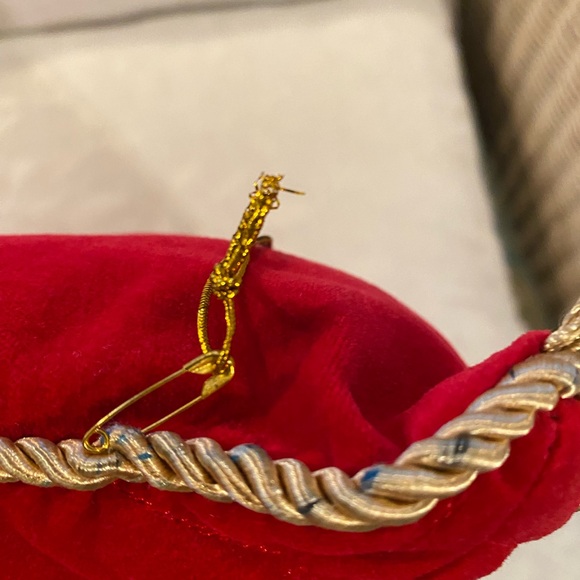 CHRIS RADKO Vintage Needlepoint Red Velvet Pillow Santa Delivering Toys 🎅 - Picture 5 of 6